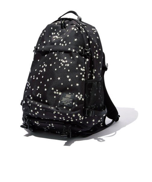 【当商品送料無料】kiu バッグ 通販 リュック 大容量 メンズ レディース 通学 通勤 a4 撥水 はっ水 おしゃれ シンプル 社会人 学生