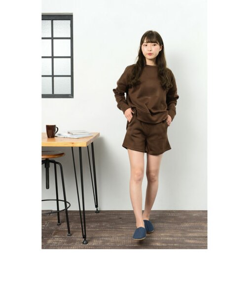 【当商品送料無料】レディース ルームウェア 上下セット 長袖 通販 ショートパンツ ハーフパンツ プルオーバー トレーナー パジャマ 秋 冬 秋冬