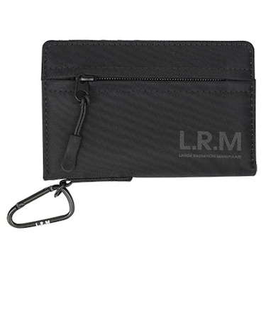 【当商品送料無料】lrm 財布 CMK23-0964 通販 ミニ財布 折りたたみ財布 ミドルウォレット ファスナー カラビナ付き メンズ シンプル