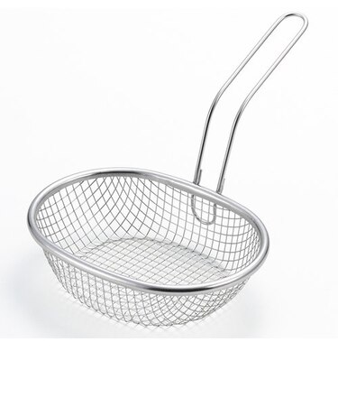 【当商品送料無料】揚げざる 通販 日本製 揚げザル ステンレス 約幅18×全長23.5×全高15.5cm 手付きザル 手付きざる 揚げ物 油切り