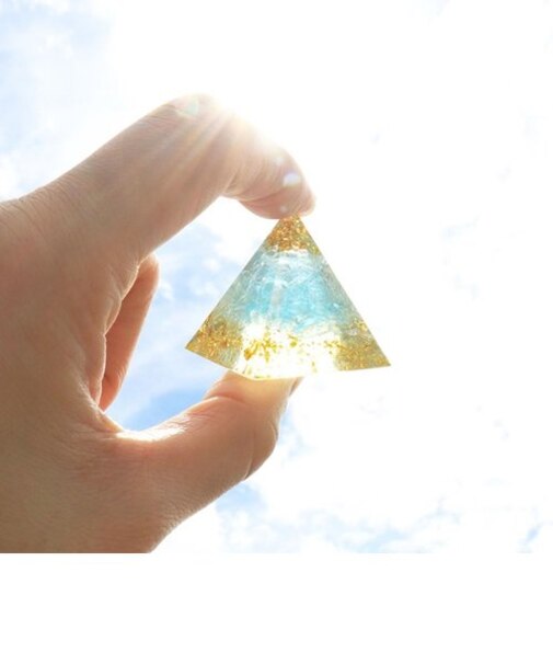 【当商品送料無料】ピラミッド オブジェ 通販 サン宝石 置物 おしゃれ シトリン 金運 パワーストーン サンホ DW-7791 玄関 リビング