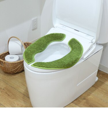 【当該商品送料無料】便座マット 通販 便座クッション 便座カバー 便座シート トイレカバー 取り付け簡単 洗浄暖房型 O型 U型 ふんわリッチ