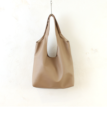 【当該商品送料無料】トートバッグ レディース 通販 肩掛けバッグ 大きめ 大容量 手提げバッグ 通勤バッグ バッグ 鞄 かばん フェイクレザー 通勤