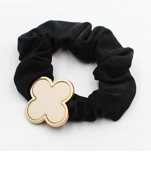 【当該商品送料無料】ヘアゴム 子供 クローバー ベロア 通販 シュシュ 髪飾り キッズ 子ども 女の子 卒園式 入園式 入学式 卒業式 フォーマル