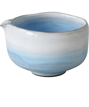 【当該商品送料無料】藍花 茶碗 通販 片口 抹茶碗 抹茶茶碗 手づくり片口抹茶碗 抹茶 お茶 お抹茶 道具 茶器 小鉢 器 甘味 デザート お菓子