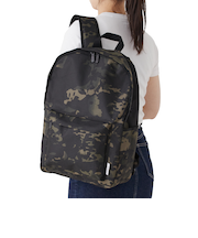 【当商品送料無料】リュック シンプル 通販 リュックサック デイバッグ バッグパック 男女兼用 大容量 軽量 軽い マザーズバッグ 通勤 通学