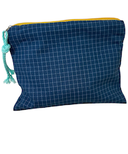 【当商品送料無料】チェック柄 ポーチ 通販 化粧ポーチ 小物入れ コスメポーチ メイクポーチ コスメ収納 メイク道具収納 文房具入れ ペンポーチ