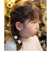 【当商品送料無料】Rora ヘアクリップ キッズ 2個セット 通販 ローズメル お花 フラワー ラインストーン ヘアークリップ 髪どめ 髪留め