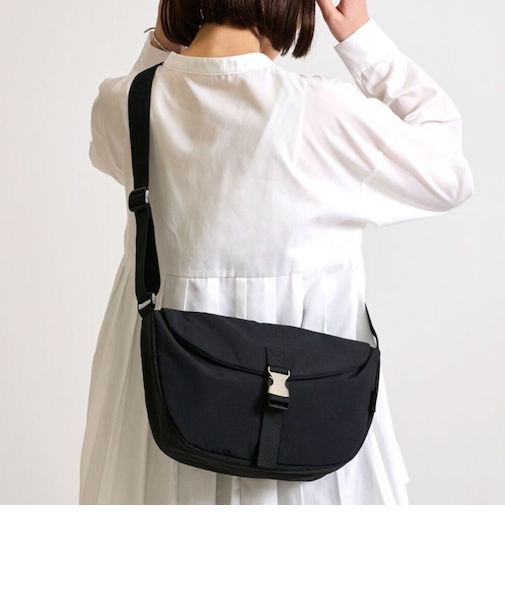 【当商品送料無料】lizdays リズデイズ ショルダーバッグ lz-70519 通販 斜めがけバッグ フラップバッグ ハーフムーンバッグ 肩掛け