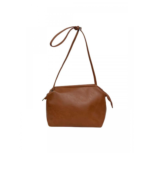 【当商品送料無料】lafiel バッグ 通販 ラフィール 斜め掛けバッグ ショルダー 肩掛け ショルダーバッグ レディース 軽量 軽い 合皮