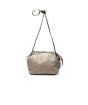 【当商品送料無料】lafiel バッグ 通販 ラフィール 斜め掛けバッグ ショルダー 肩掛け ショルダーバッグ レディース 軽量 軽い 合皮