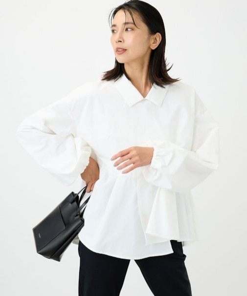 パールボタンペプラムブラウス