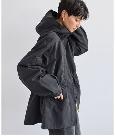 撥水マウンテンパーカー