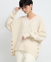 サイドボタンケーブルニット