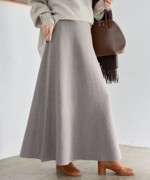 ミラノリブ総針フレアスカート