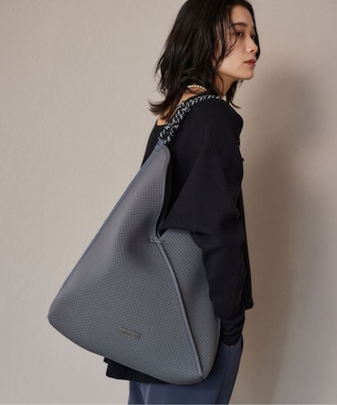 パンチングワンハンドルバッグ