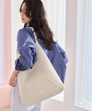 パンチングワンハンドルバッグ