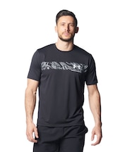 UAテック ショートスリーブTシャツ 〈グラフィック〉（トレーニング/MEN）