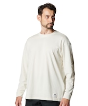 UA HEAVYWEIGHT LONG SLEEVE T-SHIRT