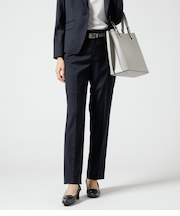 オルタネイトストライプ テーパードパンツ