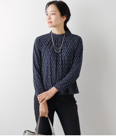 ポリエステル強撚スムース クレストバイヤスプリント スタンドカラープルオーバー