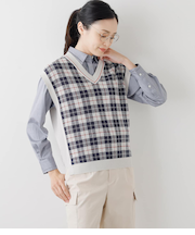 ニューヨーカータータンジャカード Vネックニットベスト