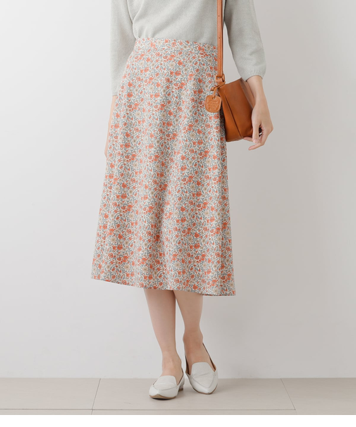 リバティ ルル・イザベラ フレアスカート