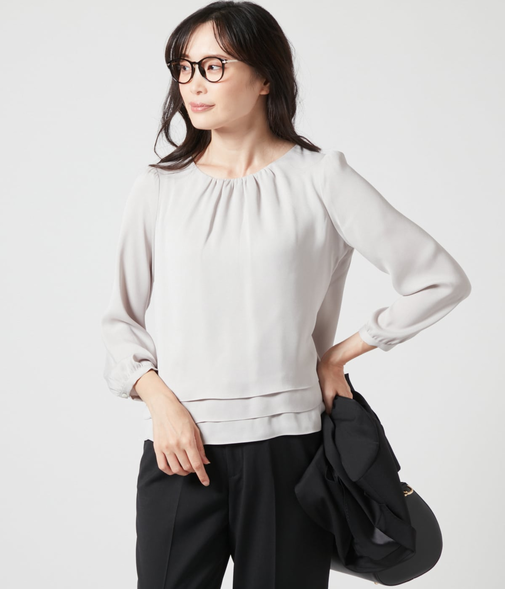 バックサテンジョーゼット 7分袖ティアードブラウス(2024年秋冬)