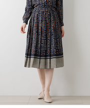 イルミネーション＆チェックパネルプリント プリーツスカート
