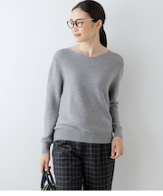 スパンコールヤーンガーター Vネックプルオーバー