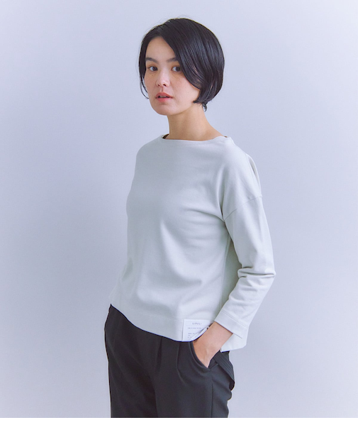 French Terry ガゼット付きプルオーバー