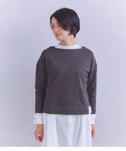 French Terry ガゼット付きプルオーバー