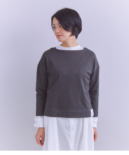 French Terry ガゼット付きプルオーバー