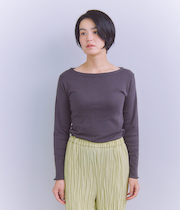 ［LOTUS］Round Body Fraise 長袖ボートネックプルオーバー