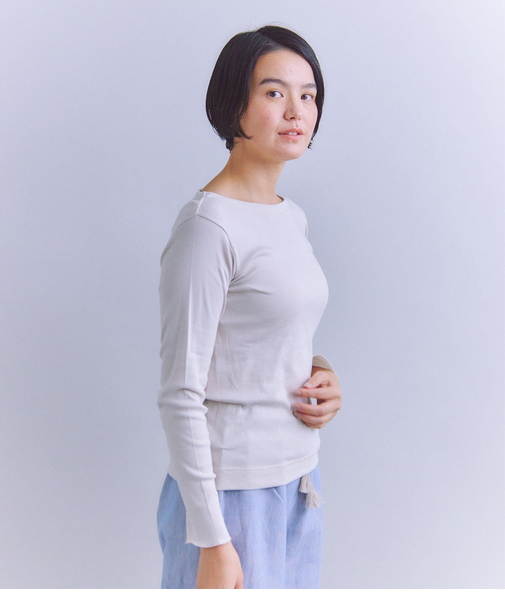 ［LOTUS］Round Body Fraise 長袖ボートネックプルオーバー