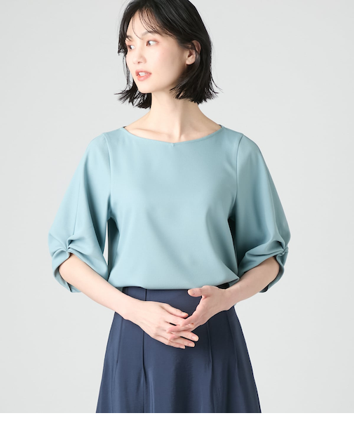 ライトストレッチアムンゼン 五分袖タックプルオーバー