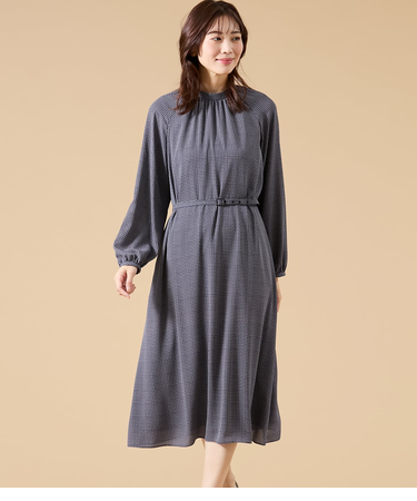 ジオメトリックプリント スタンドギャザーワンピース