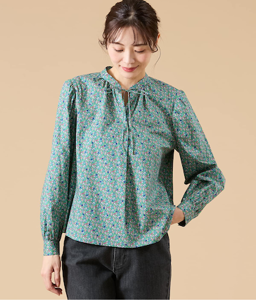 リバティ アバサン・スポット スタンドカラーリボンブラウス