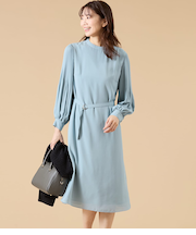 【ウォッシャブル】ソフトジョーゼット 袖プリーツワンピース