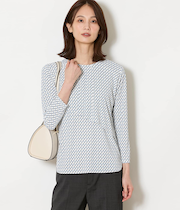 ポリエステル強撚スムース ドレープブラウス