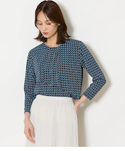 ポリエステル強撚スムース ドレープブラウス