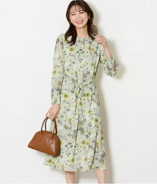 ルミナスフラワープリント フロントタックワンピース