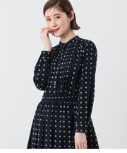 ダイヤ小紋プリント タックブラウス