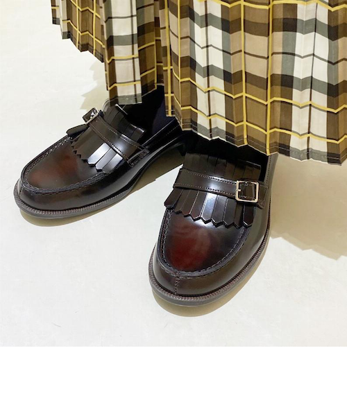 カジュアルキルトローファー #232｜ハルタの通販｜&mall（アンドモール