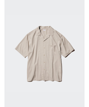 オープンカラーシャツ