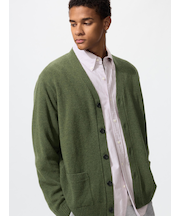 ラムVネックカーディガン