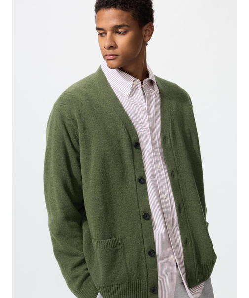 ラムVネックカーディガン