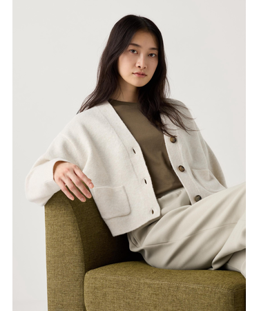 スフレヤーンVネックショートカーディガン