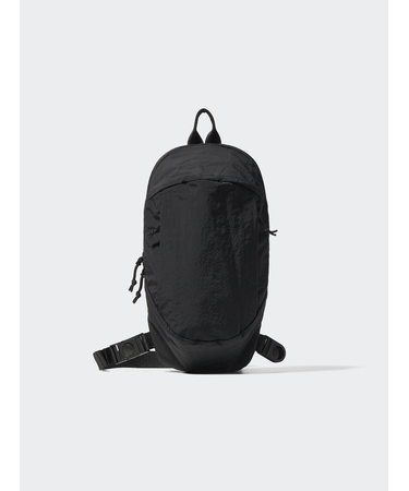 クロスボディバッグ