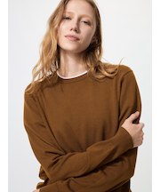 メリノクルーネックセーター